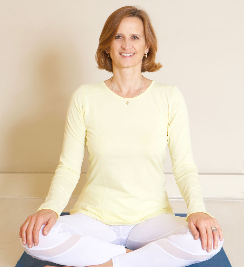 Francesca Folonari Sivananda Yoga